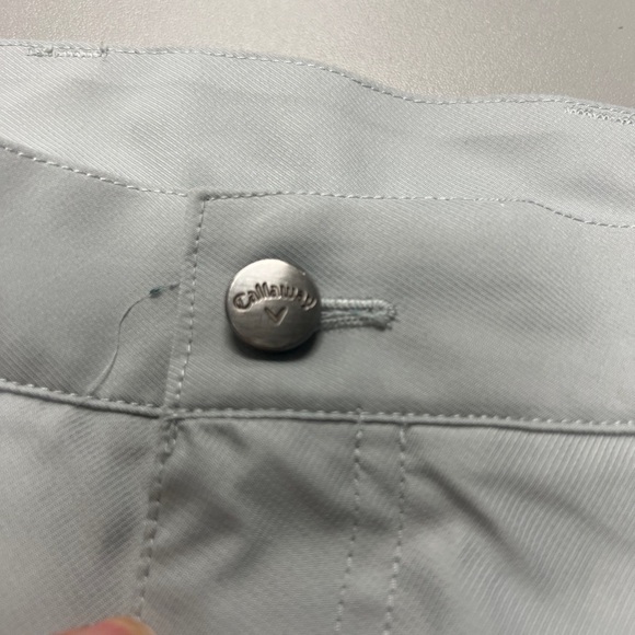 Calloway Golf Shorts Gray Flat front Shorts Mens 34 X 10’ Inseam - Picture 2 of 9